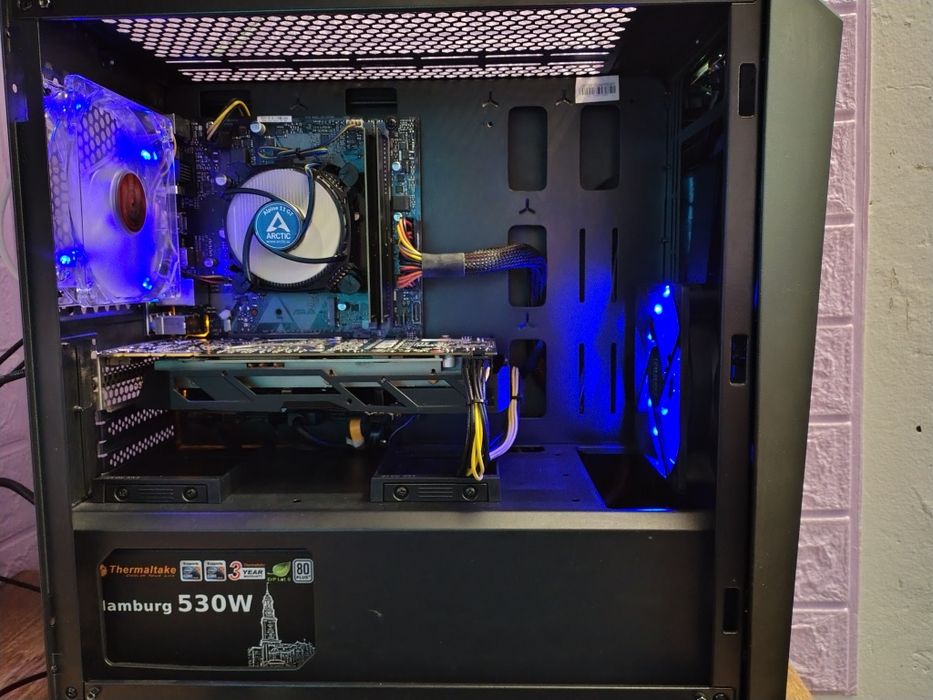 i5 9400/GTX 1070 Ti 8GB/16 Ram DDR4 2666Mhz/SSD+HDD/530w - компютър