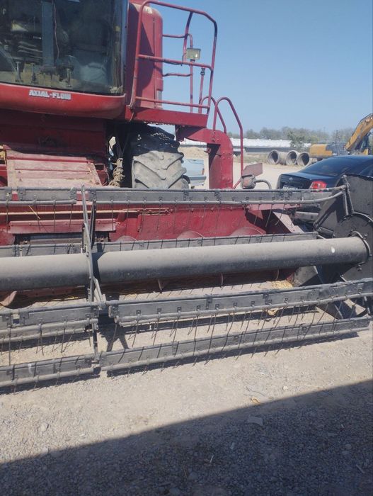 Case 2366 sotiladi matori yangi qilingan noldan