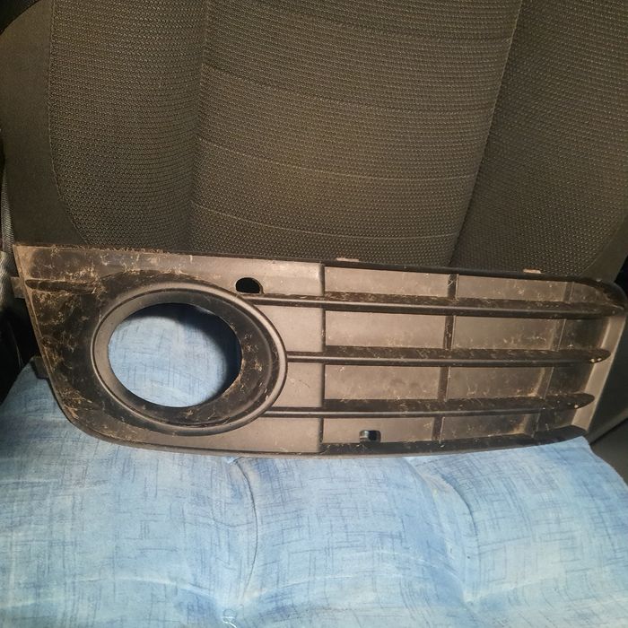 Mască grilă proiector audi