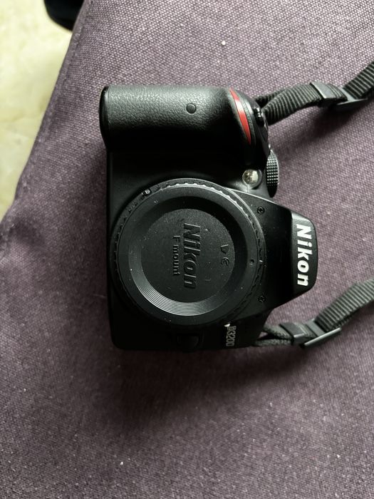 Nikon DSLR. D3200
