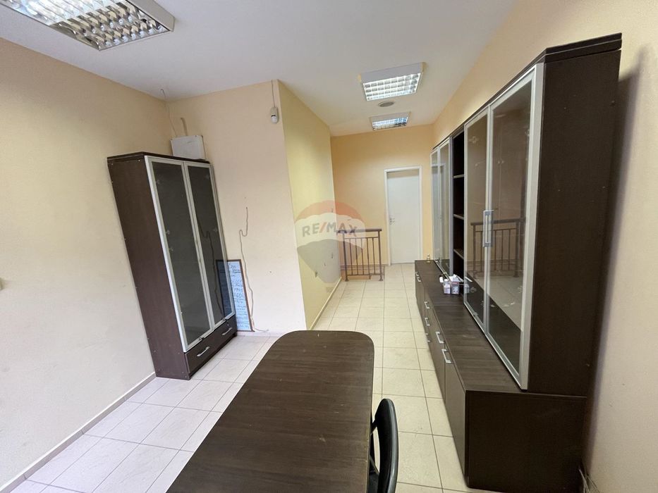 Продава се Офис в Варна, ХЕИ - 64 кв.м за 1125 €/кв.м - Снимка #3