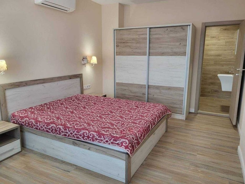 Продава се Четиристаен апартамент в Пловдив, Тракия - 150 кв.м за 1600 €/кв.м - Снимка #6