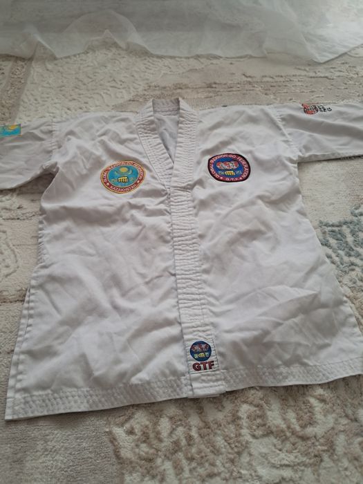 Кимано GTF таеквандо 8-11 лет