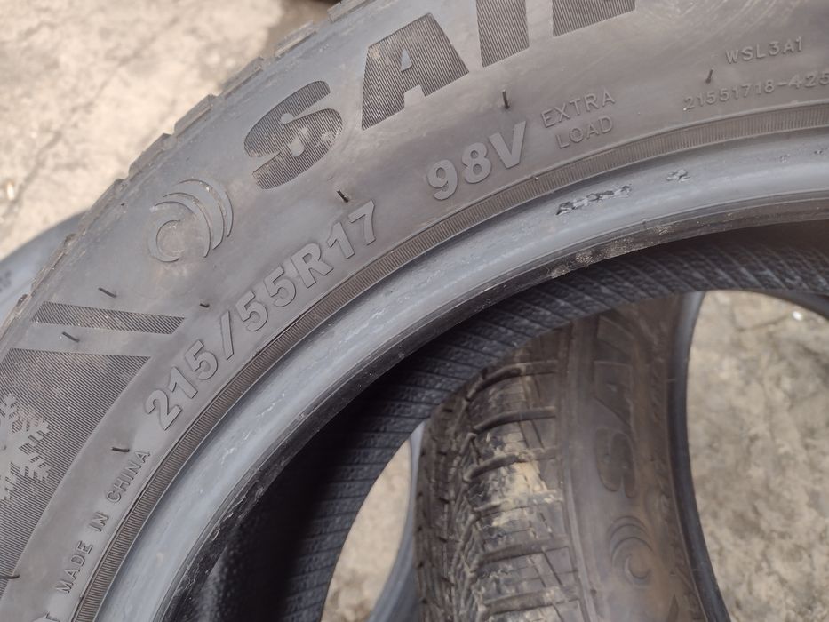 Почти нови 2бр.215/55/17 Sailun dot3024