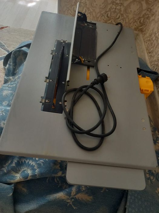 Деревообрабатывающая машина