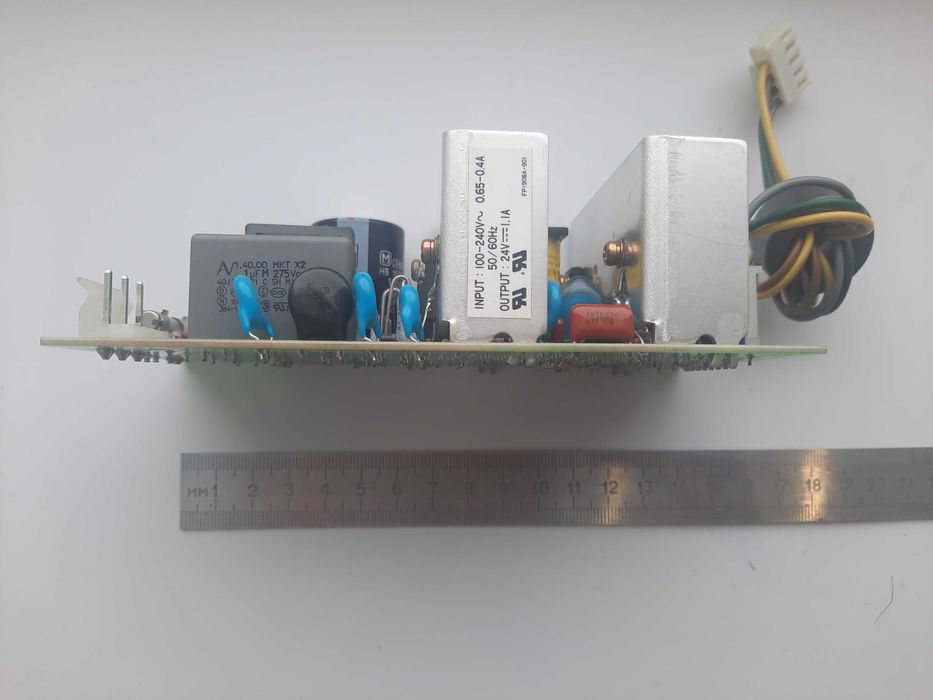 Блоки питания на 24 и 30 вольт.