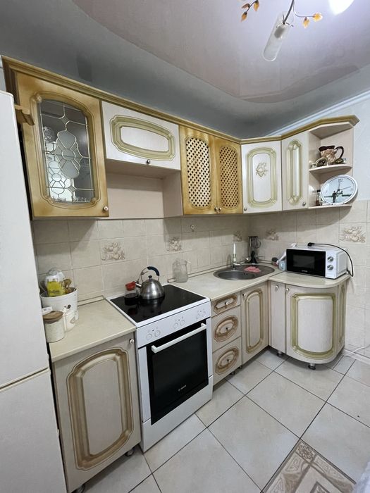 Продам куханный гарнитур