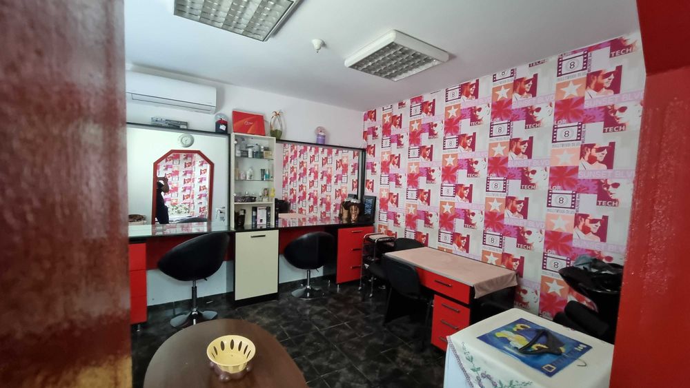 Салон за красота на комуникативно място в ж.к. Орел"!