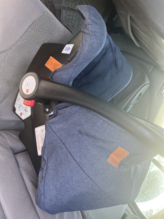 Moni Столче-кошничка за кола