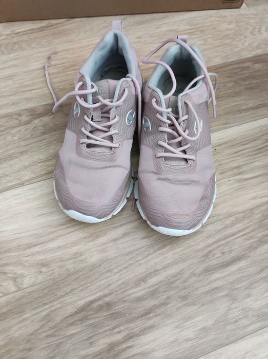 Дамски обувки 38 номер