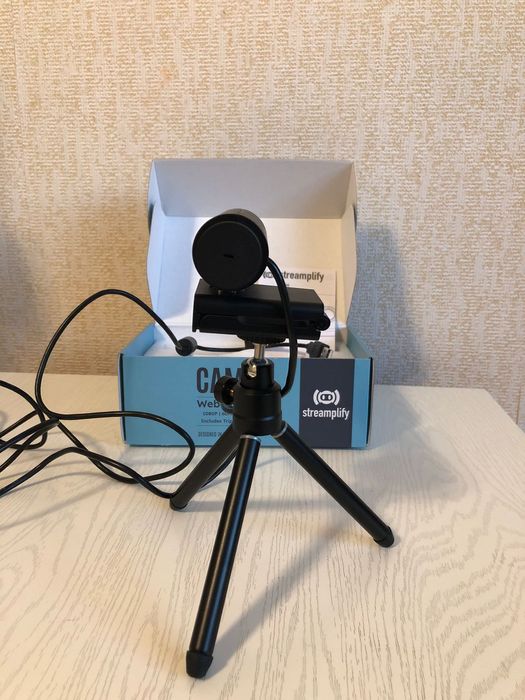 Веб камера  Streamplify Cam