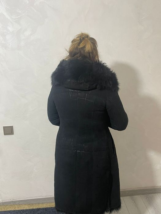 Верхняя одежда . Продам дубленку