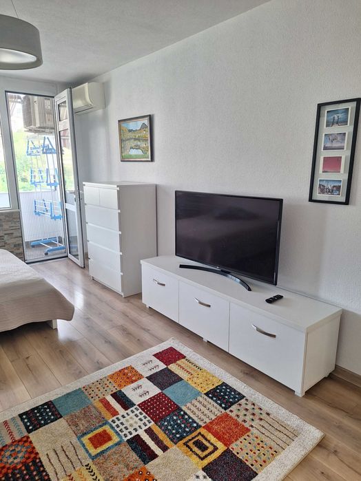 Продава се Тристаен апартамент в Смолян, Нов център - 73 кв.м за 1922 €/кв.м - Снимка #9