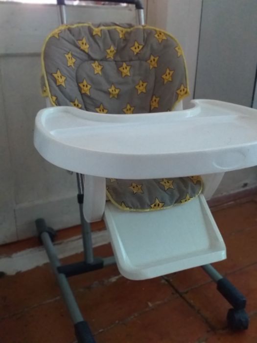 Детский стол-стульчик для кормления