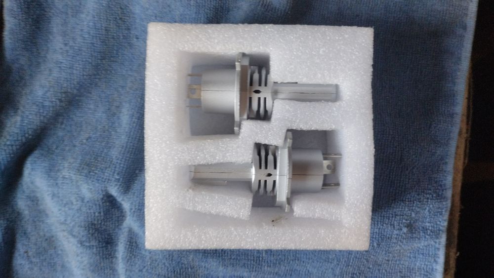 Лампы LED, цоколь H4