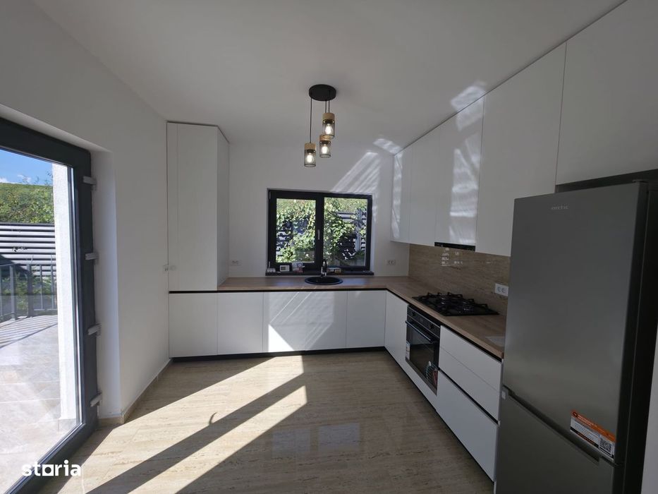 Casă Noua De Închiriat În Bucium 4 Camere 100 Mp Util Teren 254 Mp