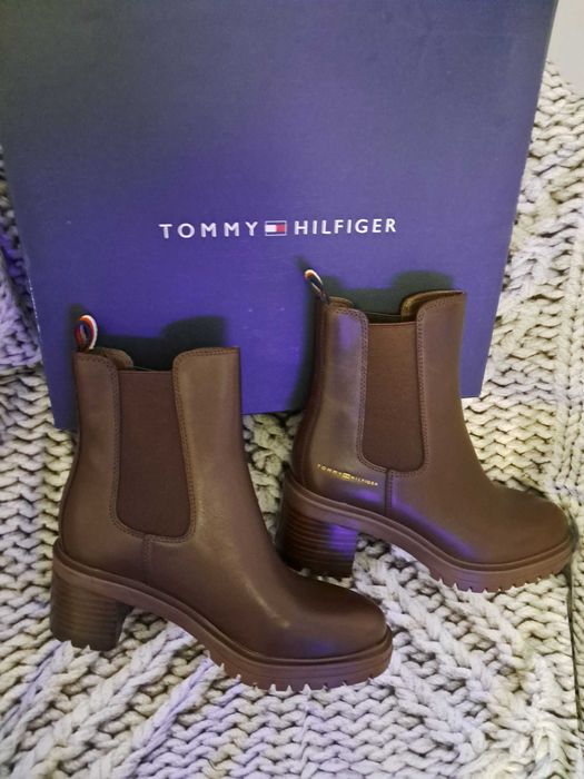 Ghete piele damă Tommy Hilfiger