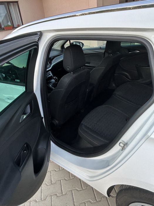 Opel Astra K Sports Tourer+