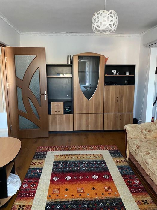 Apartament cu doua camere de inchiriat in rogerius Oradea