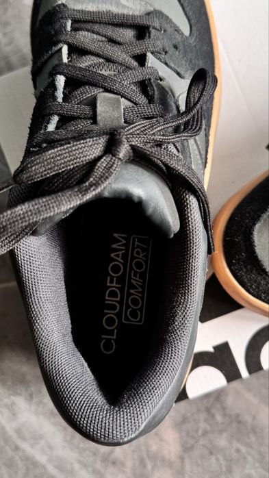 Кроссовки , кеды adidas cloudfoam