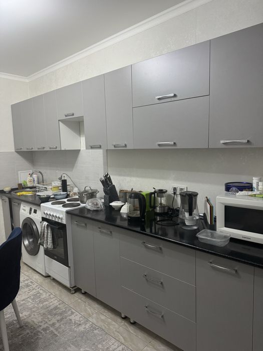 Продается кухонный гарнитур