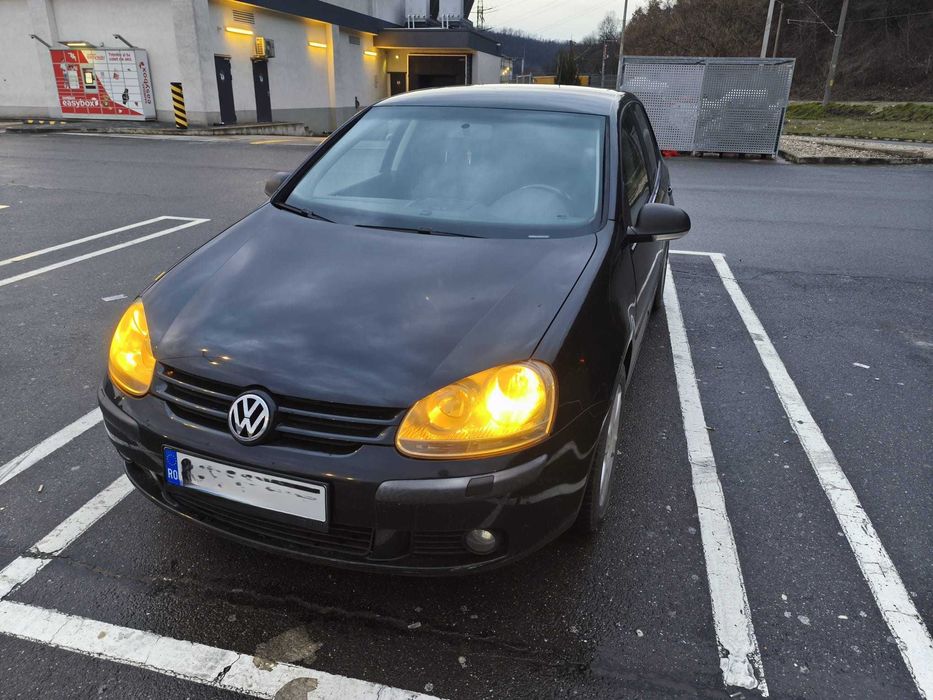 Volkswagen Golf 5 1.6MPI DSG