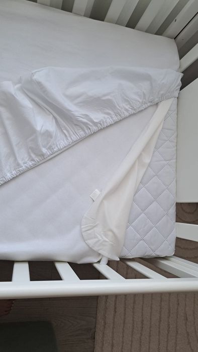 Vand patut de bebe complet echipat