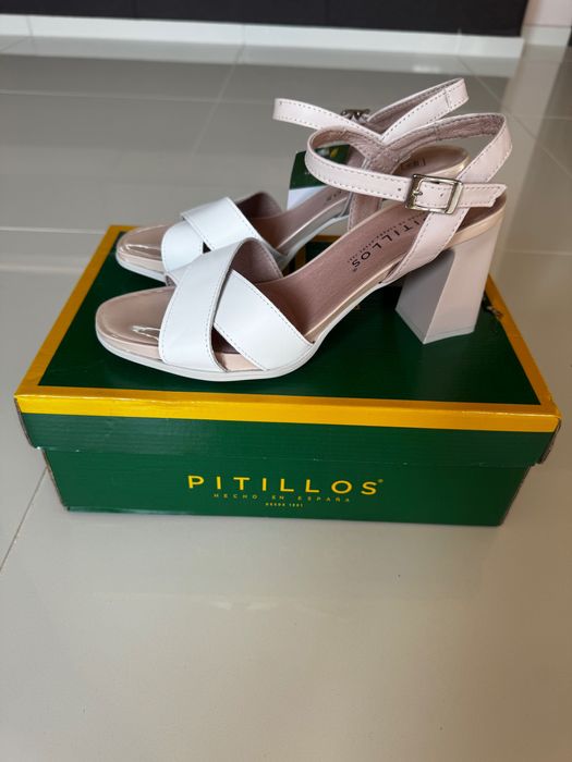 Дамски сандали естествена кожа