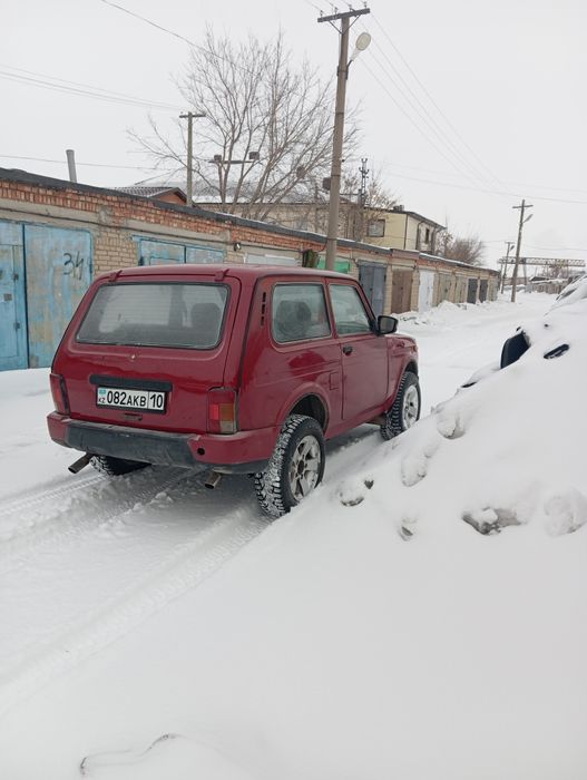 Нива инжектор продам