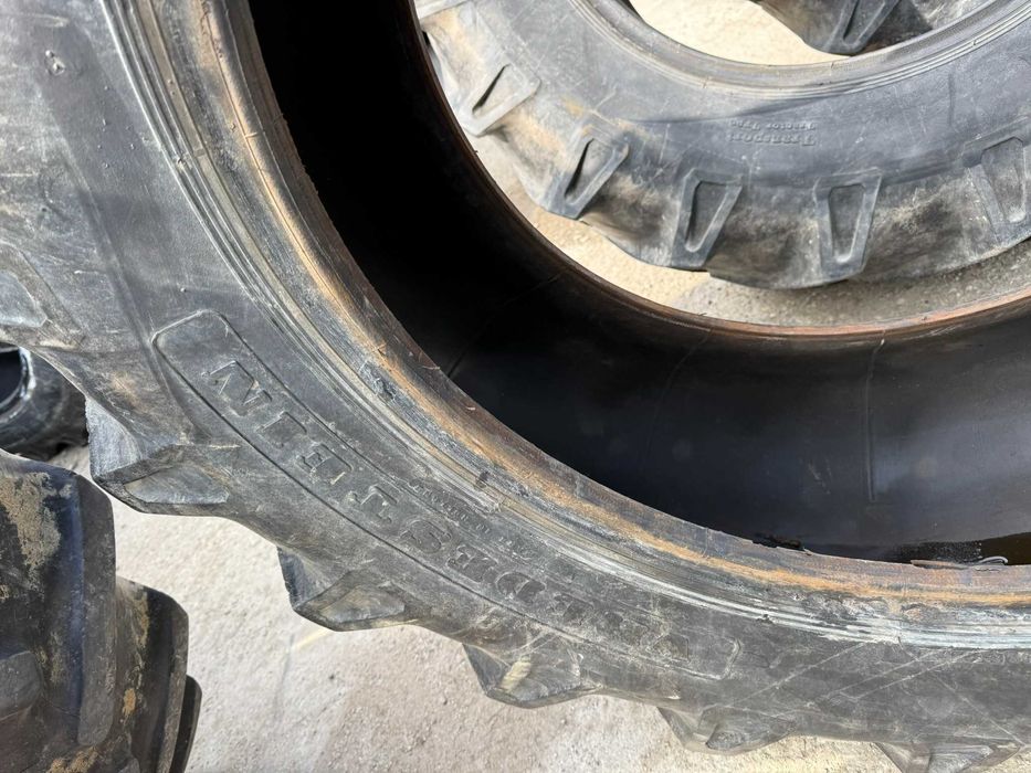 Anvelope sh 14.9 R28 Vredestein