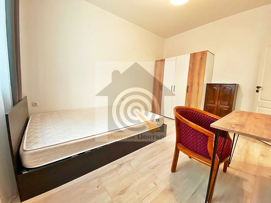 Дава се под наем Тристаен апартамент в София, Лозенец - 90 кв.м за 800 € - Снимка #2