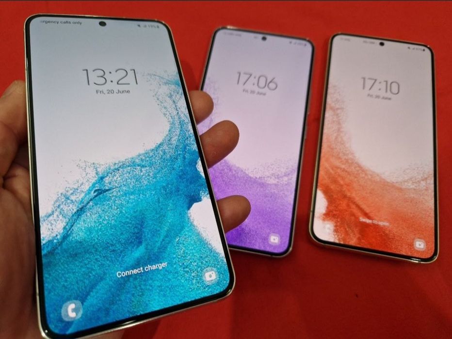 -Samsung S22, Nou, 128Gb, 8Ram, impecabil, Silver-Purple, stare perfec