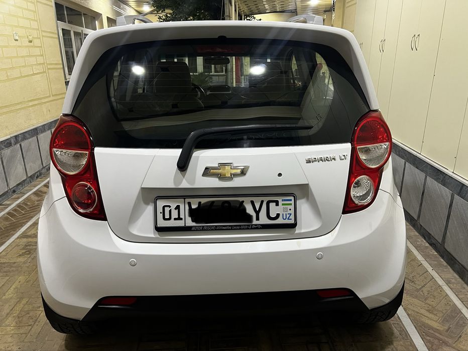 Arenda Spark 4 pozitsa avtomat 2019 yil probeg 122,500 km