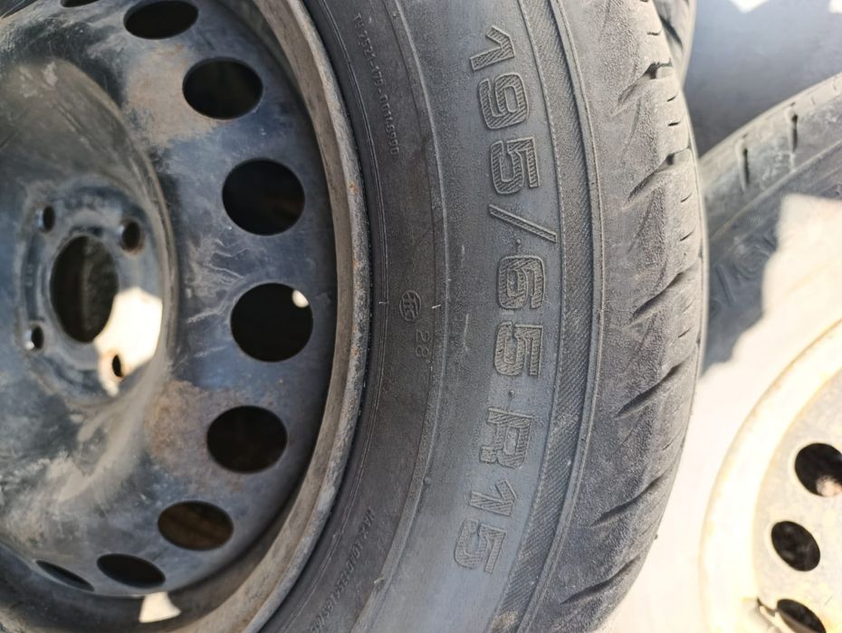 Продам колеса летняя резина