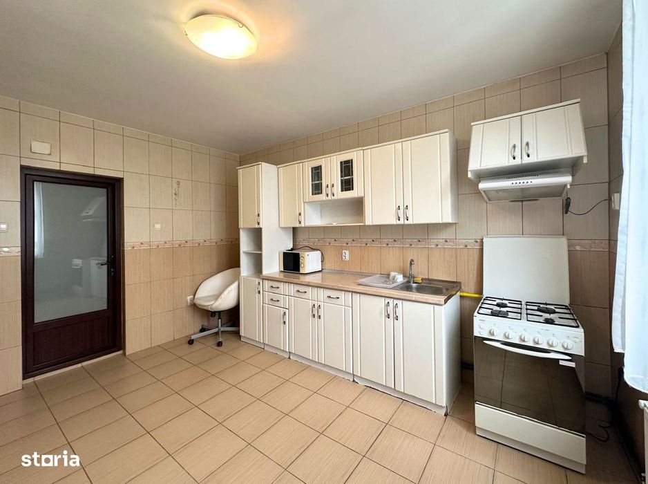 Inchiriere casă complet renovată cu 4 camere  Băneasa, Sector 1