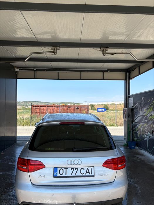 Vând sau Schimb Audi a4 b8 motor 2.0 CAGA