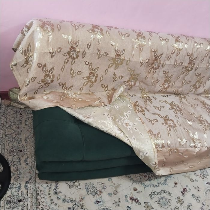 Продам диван новый