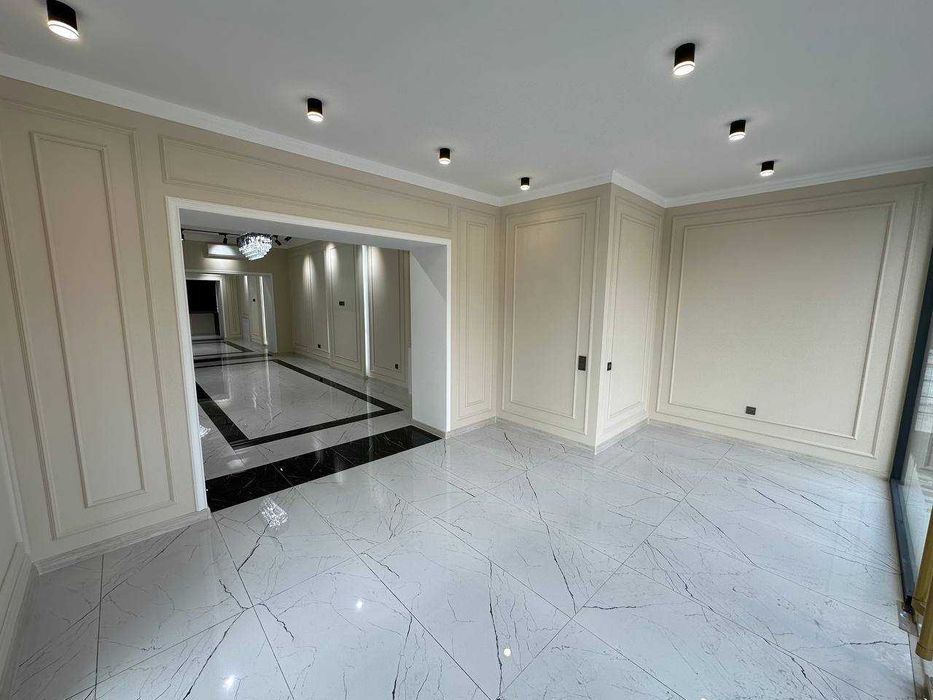 Сдаётся в аренду помещение 110м2+70 Ориентир: Black Star Burger