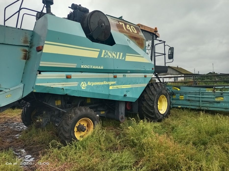 Продам комбайн Есиль 740
