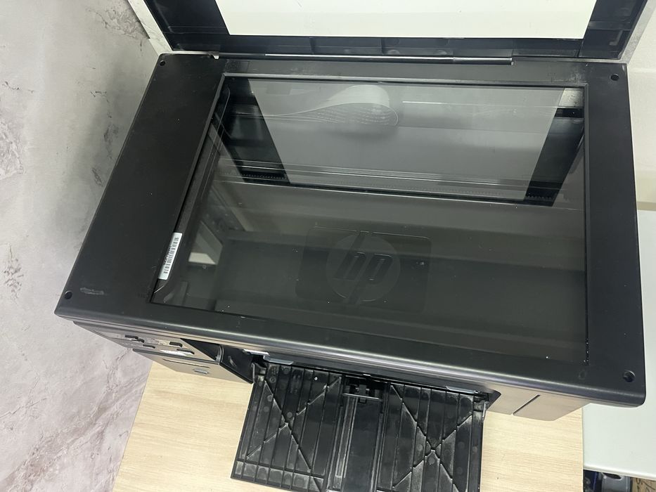 Принтер hp LaserJet M1132