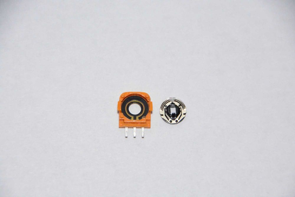 Продам оригинальные резисторы для PS4, PS5, Xbox