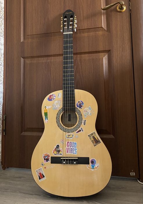 Акустическая гитара Yamaha