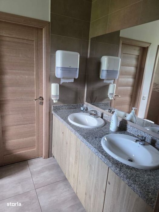 Afacere la cheie cafenea 80 mp, terasa 60 mp, zona Bals