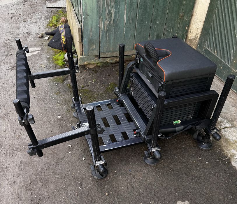 Scaun modular rive