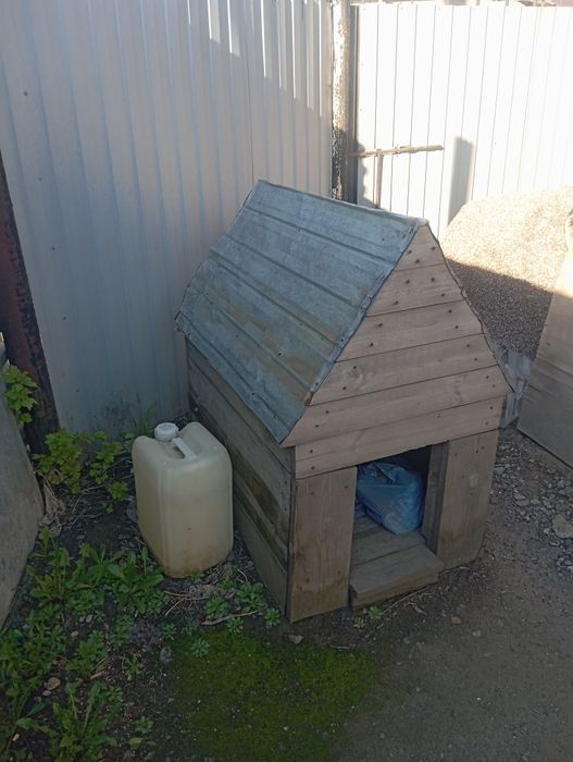 Будка для собаки