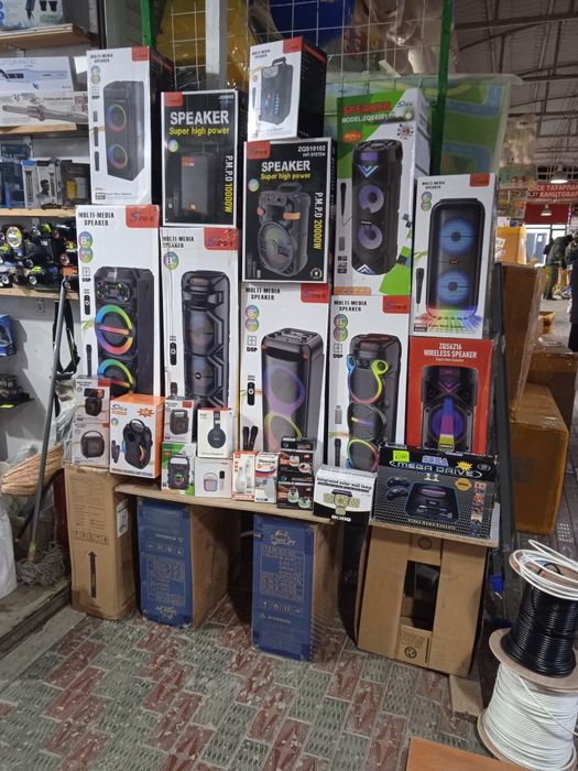 Колонки разные виды