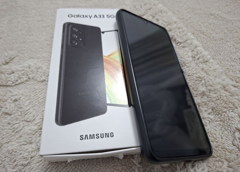 Samsung a33 la cutie