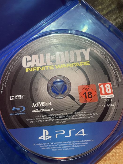 Ps 4 impecabil !