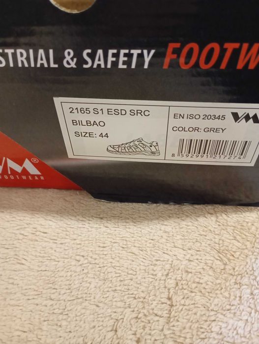 Работни обувки VM високо качество.