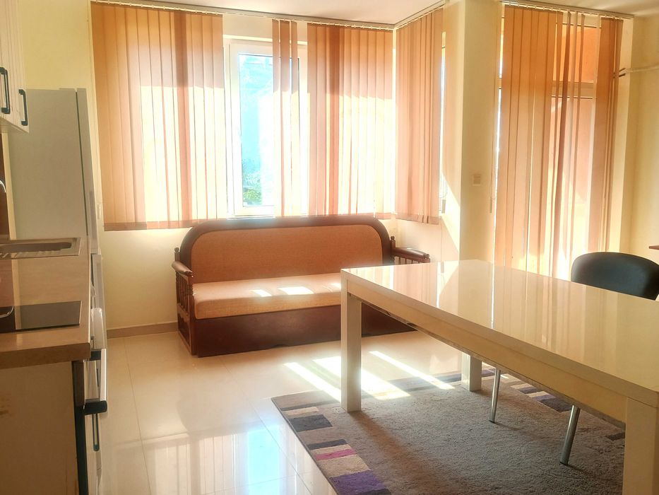 Дава се под наем Двустаен апартамент в Несебър - 65 кв.м за 279 € - Снимка #3